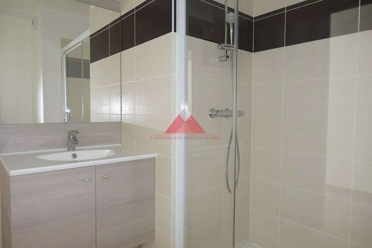 Appartement à LYON-8E