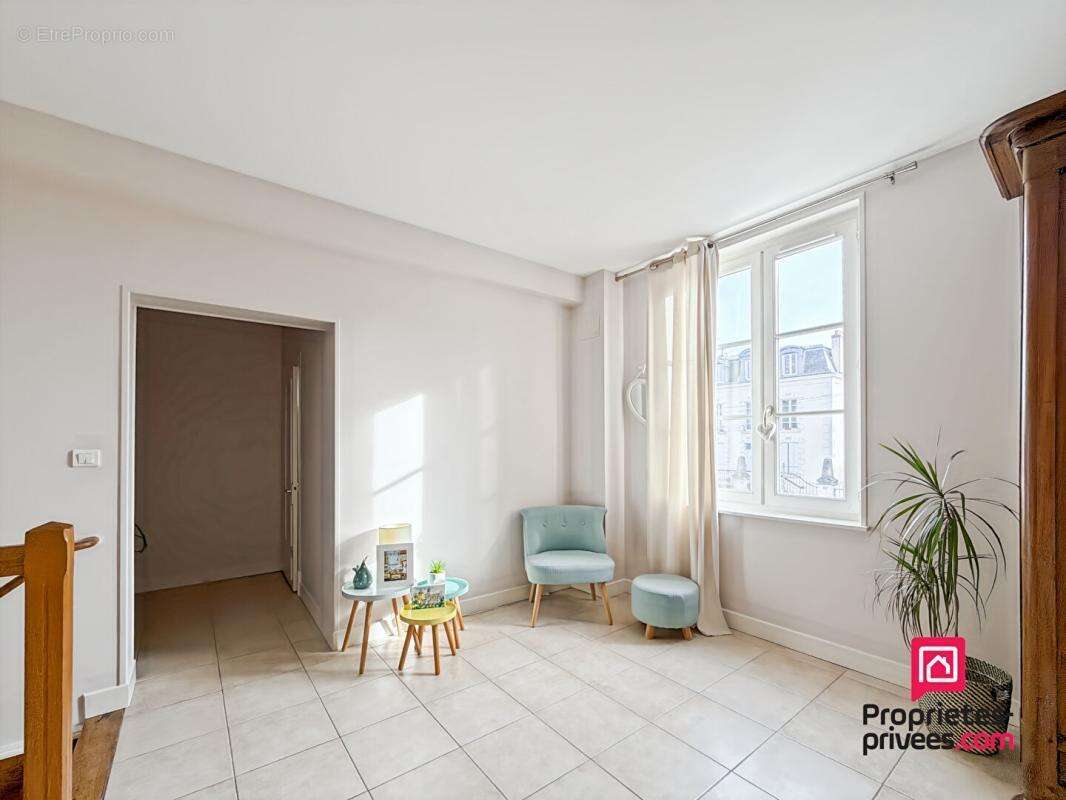 Propriété  avallon centre - photo 8