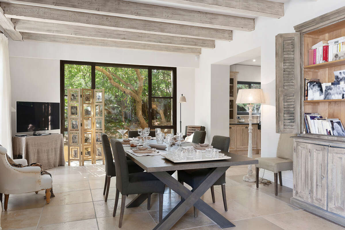 Maison à SAINT-RAPHAEL