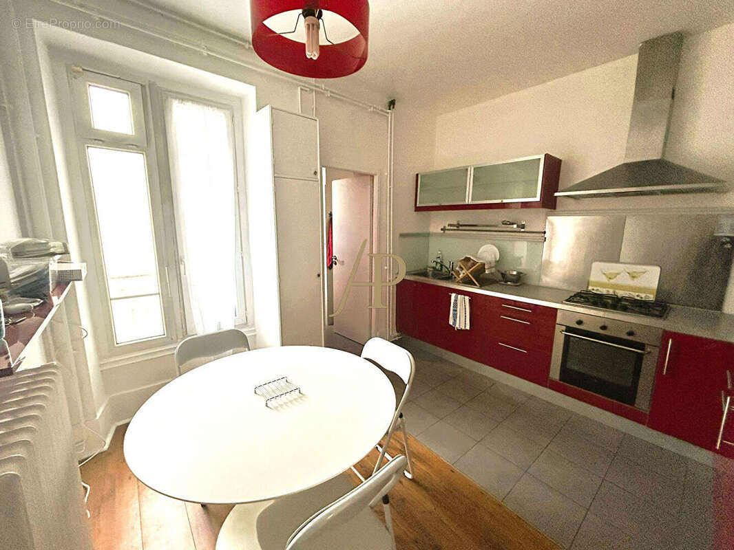 Appartement à SAINT-GERMAIN-EN-LAYE
