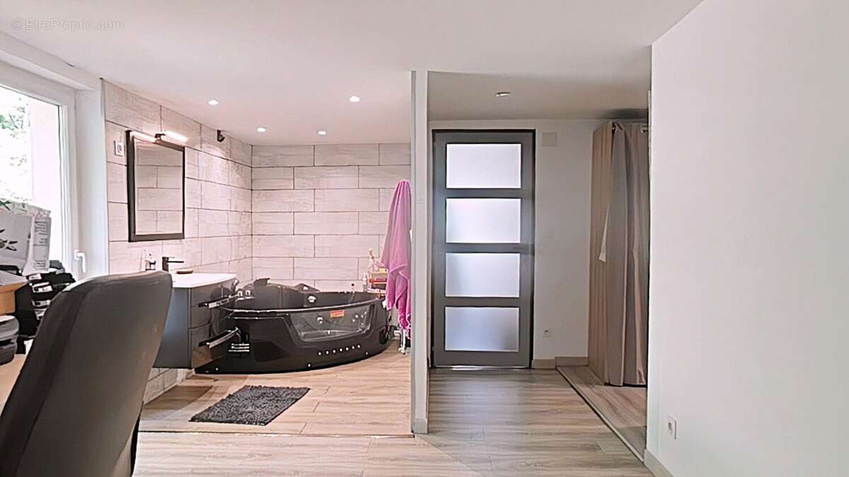 Maison à L&#039;HORME