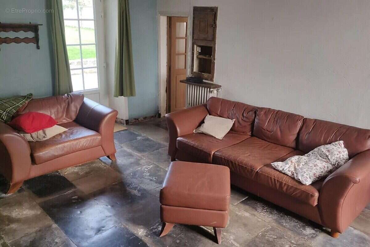 Maison à SAINT-MARCOUF