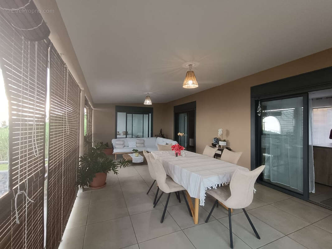 Maison à SAINT-JOSEPH