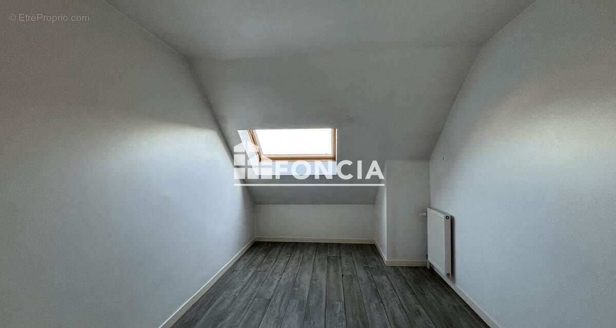 Appartement à LIMEIL-BREVANNES