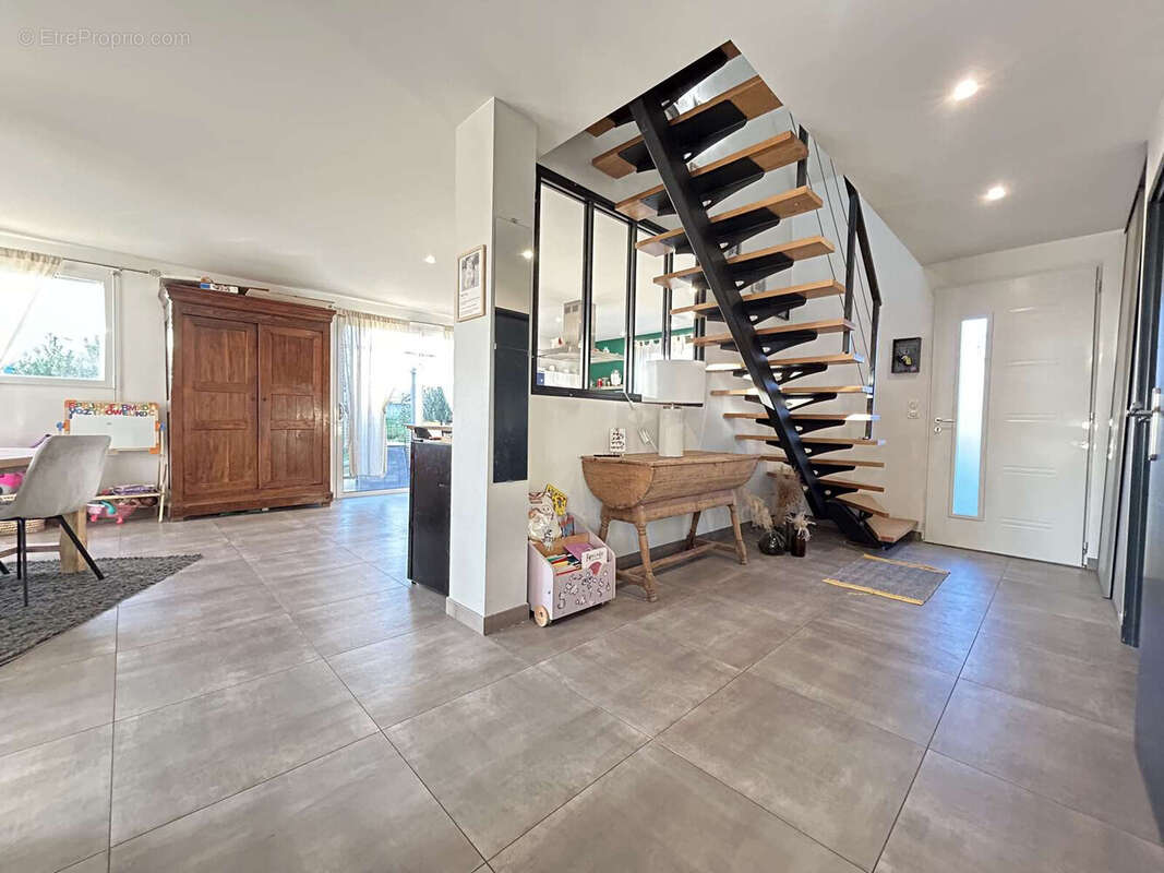 Maison à CHAMPAGNEY