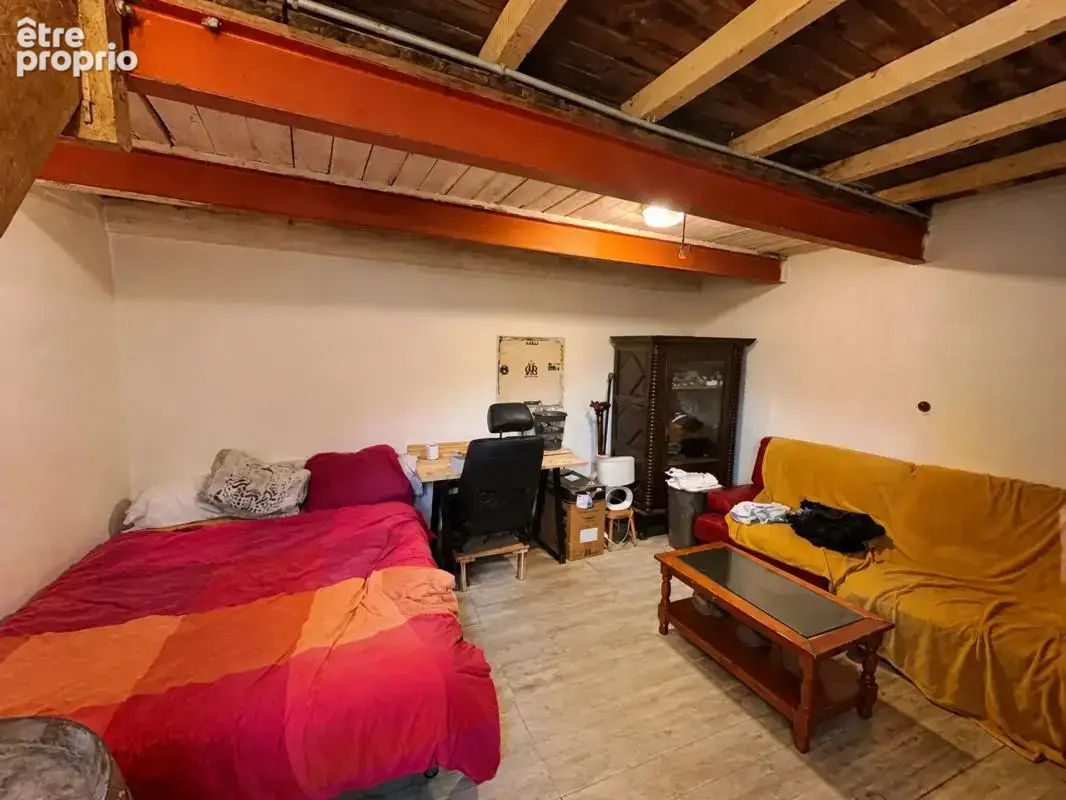 Maison de 5 pièces de 126 m² à Lastours avec terrasse et jardinet.
Vue panoramique - photo 6