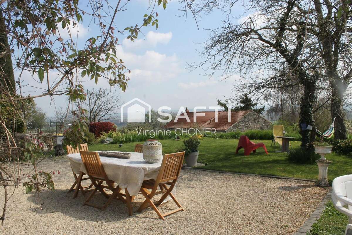 Maison 146 m² à Mazerier  - photo 3