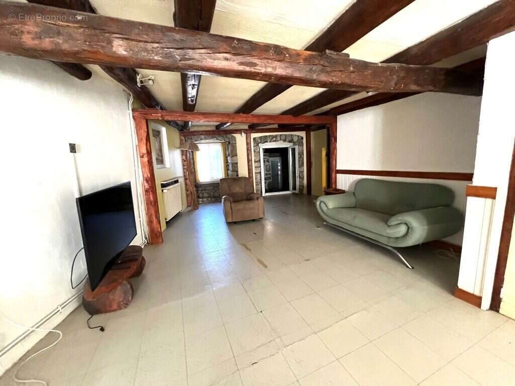 Maison 137 m² à Chateauneuf-De-Randon  - photo 3