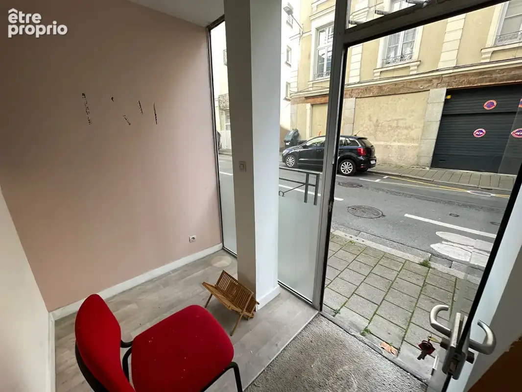 Local commercial / ou transformation en appartement - photo 3