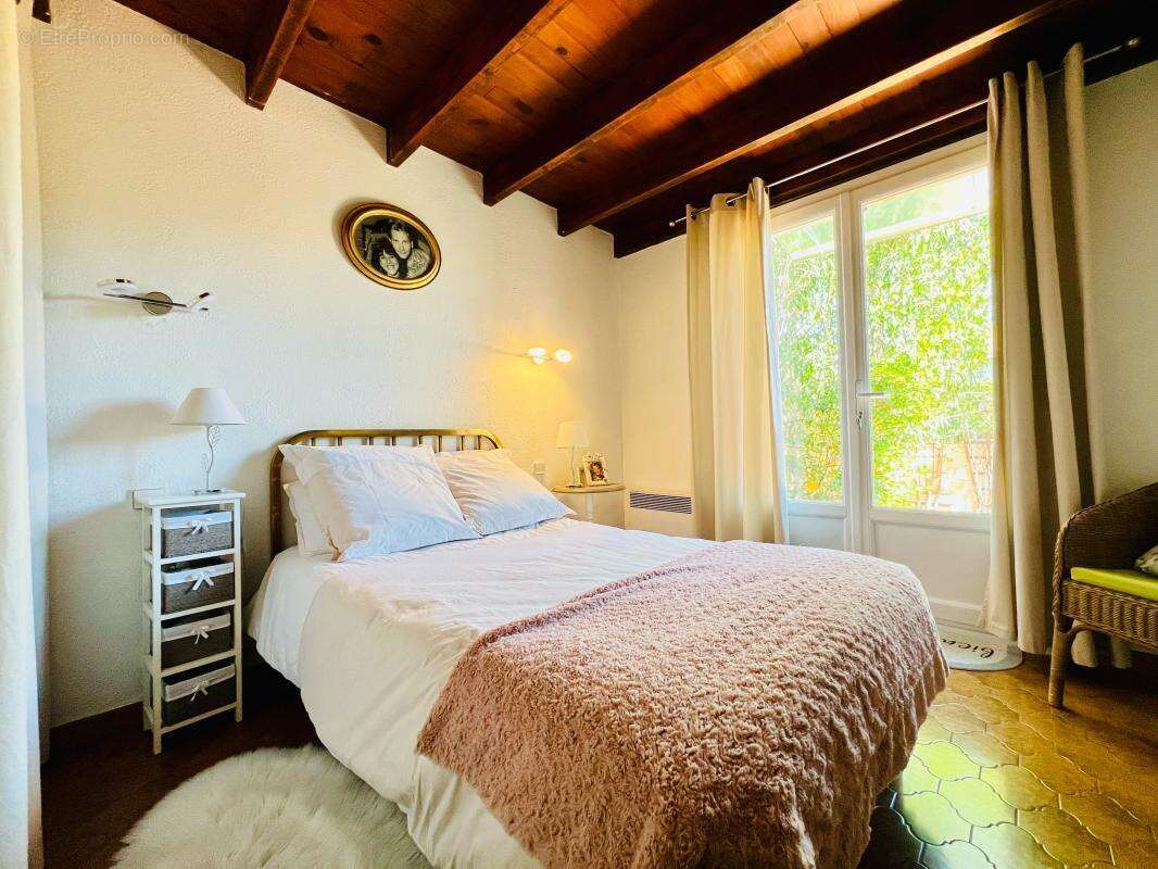 Maison à SIX-FOURS-LES-PLAGES