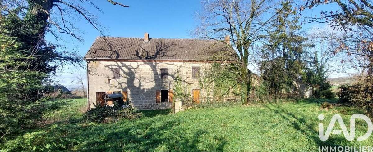 Maison 136 m² à Saint-Maurice-Pres-Pionsat  - photo 3