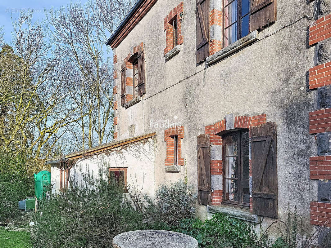 Maison 86 m² à Montmartin-Sur-Mer  - photo 5