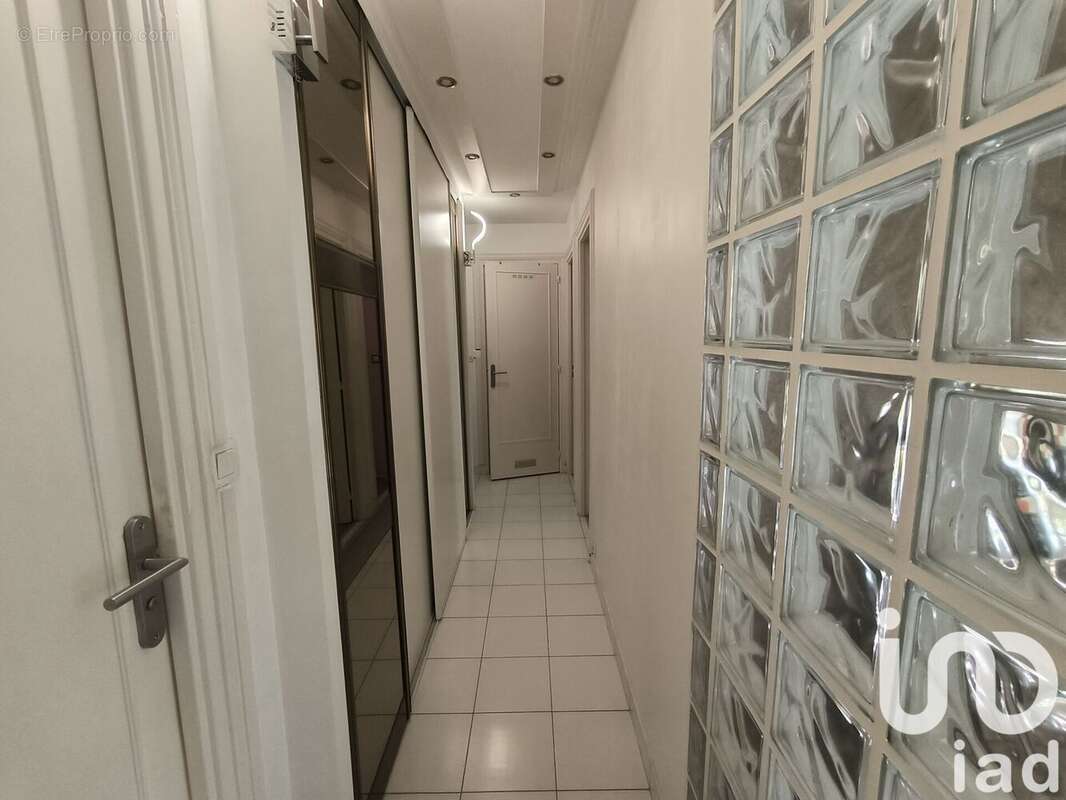 Photo 7 - Appartement à NOGENT-SUR-MARNE