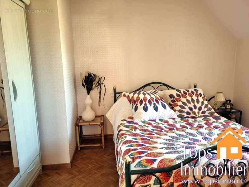 Maison à VILLEFRANCHE-DE-ROUERGUE