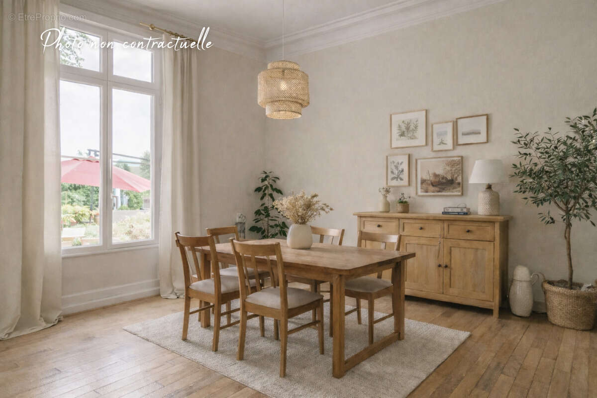 Maison à SAINT-ETIENNE-DE-CHIGNY