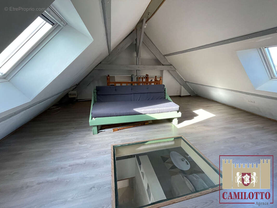 Appartement à FAVEROLLES