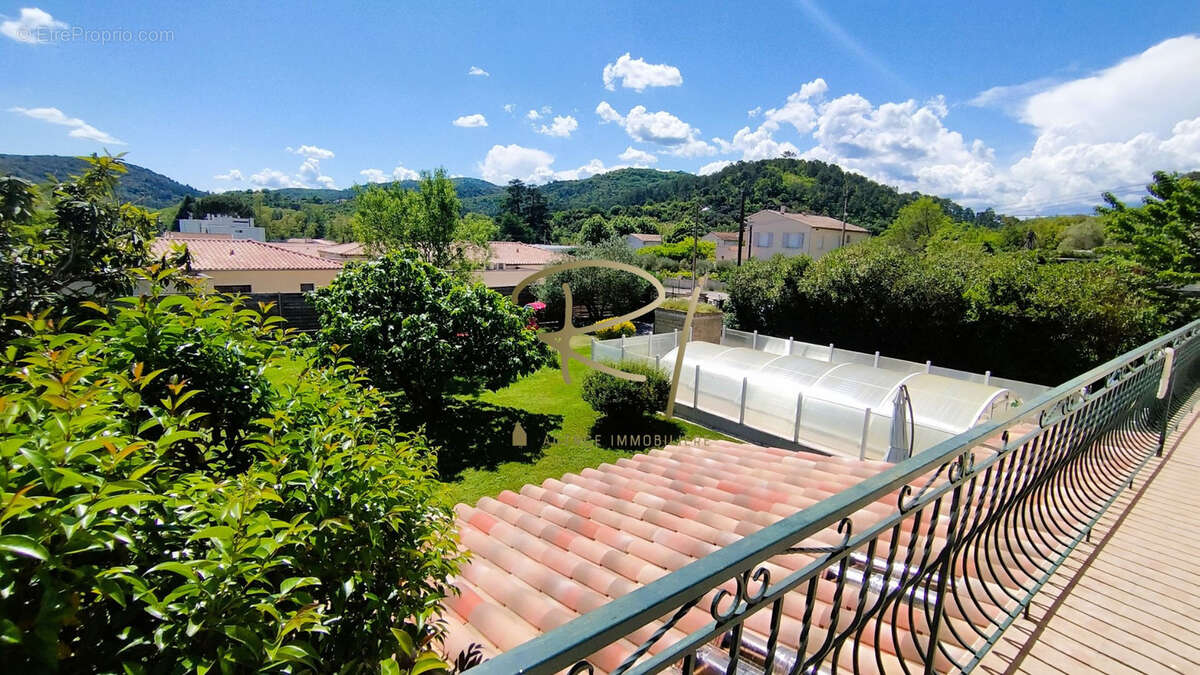 Maison à SAINT-AMBROIX