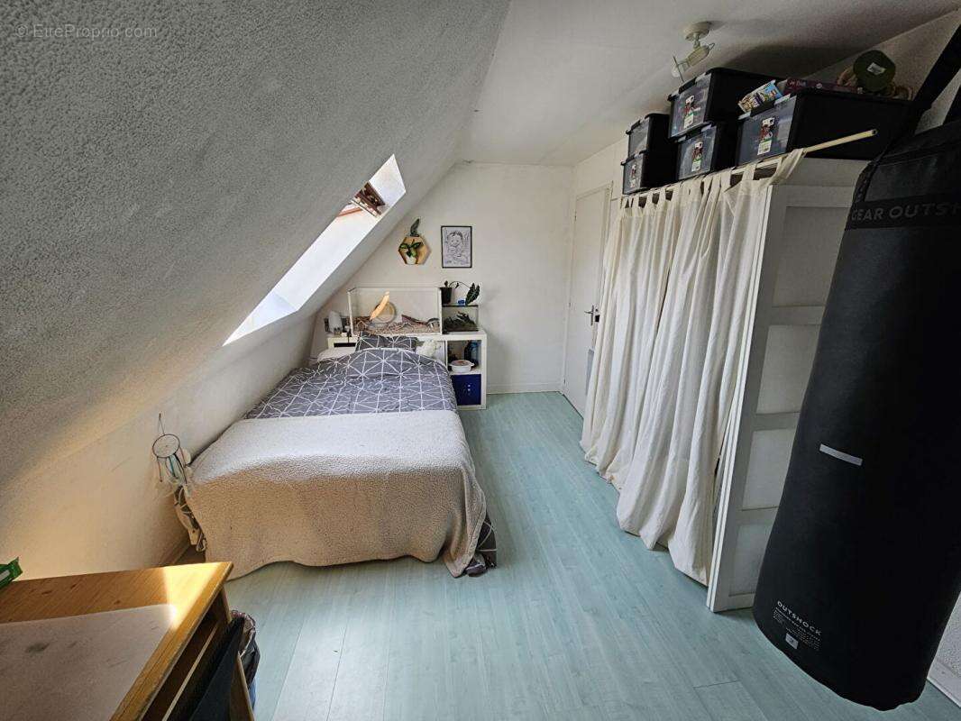 Maison à MONTFORT-L'AMAURY