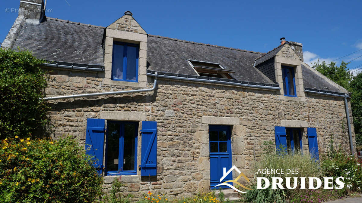 À Vendre CARNAC Maison de charme en pierre dans hameau tranquille - 77.47m² habitables - 89.74 au sol - photo 2