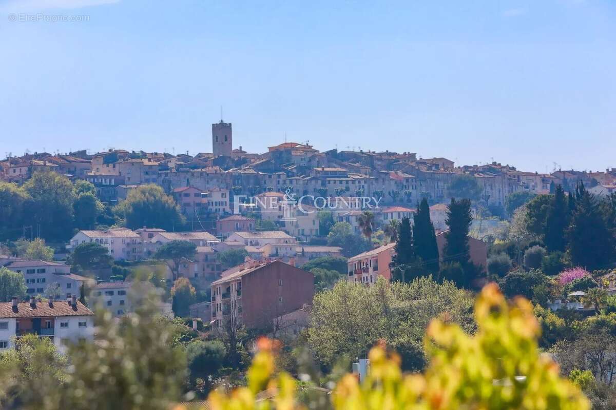 Maison à VENCE