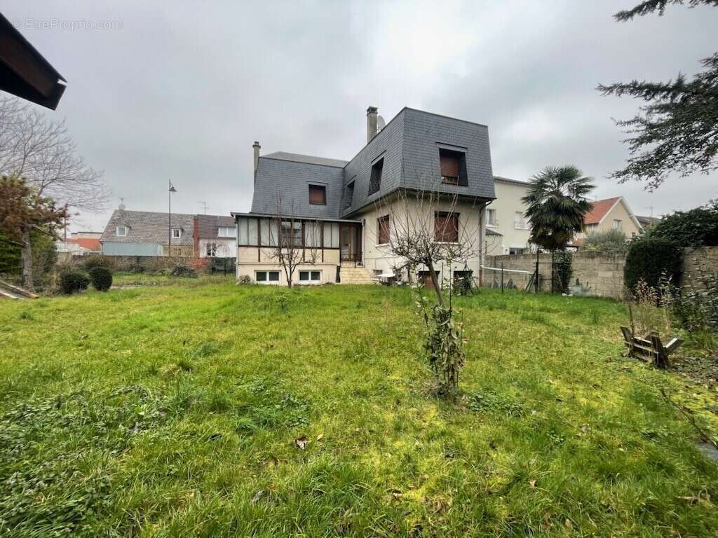 Maison 289m² à maisons-alfort - photo 3