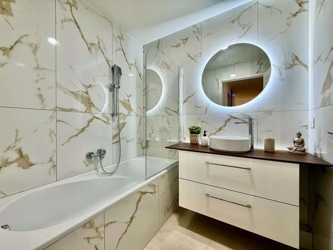 Appartement à MENTON