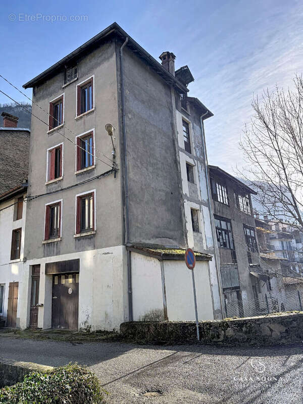 TENAY - Immeuble - 124,58 m² - photo 2