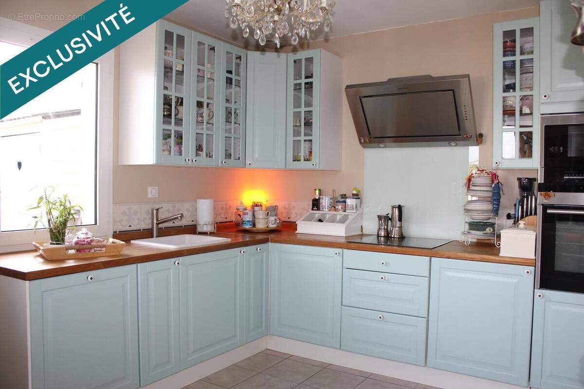 Photo 1 - Maison à LA NEUVILLE-EN-HEZ