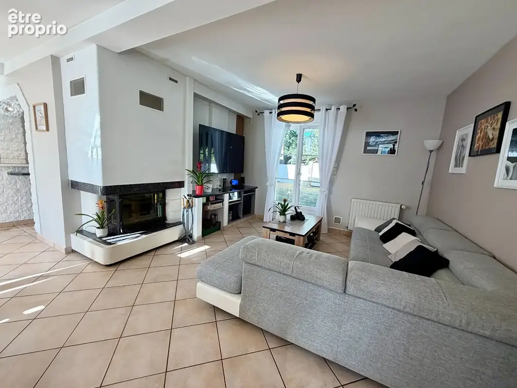 Maison Le Val Dore 8 pièce(s) 179 m2 - photo 2
