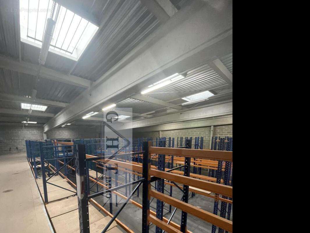 Commerce à MERY-SUR-OISE