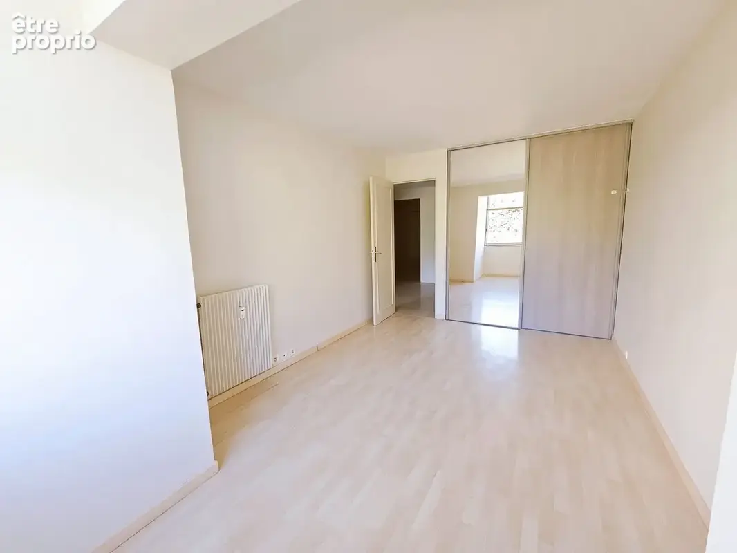Appartement 73 m² à Le Cannet  - photo 9