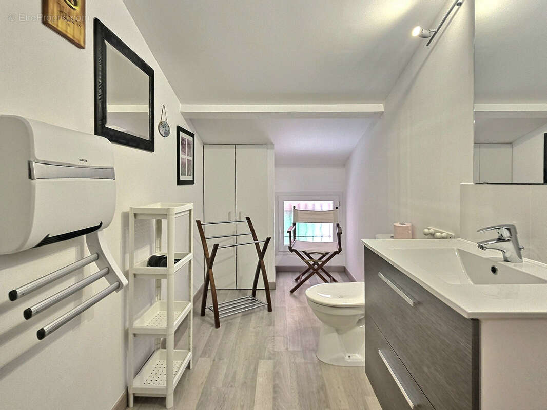 Maison à CARQUEIRANNE