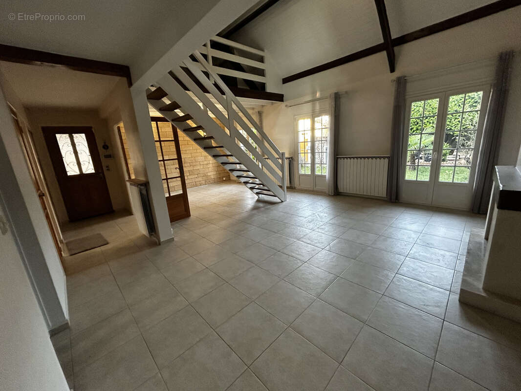 Maison à VILLEPARISIS