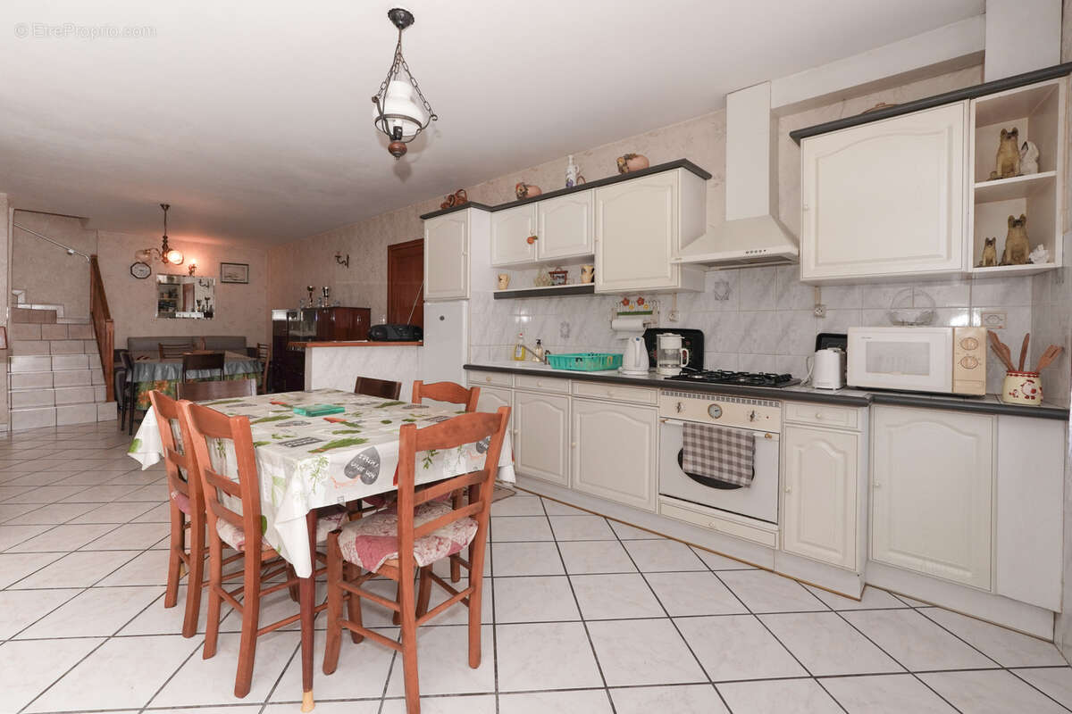 Maison à PONT-DU-CHATEAU