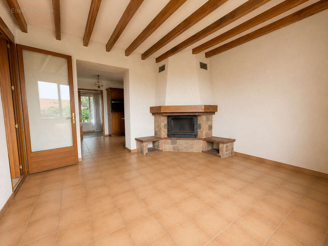 Maison avec grand terrain - photo 6