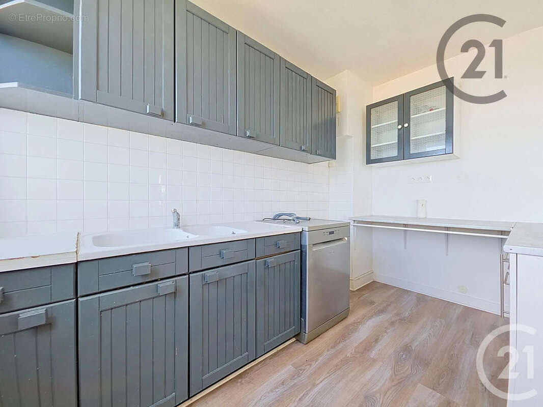 Appartement 63 m² à Troyes  - photo 4