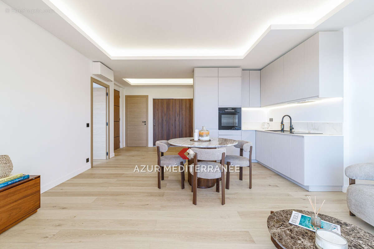 Appartement à VILLEFRANCHE-SUR-MER