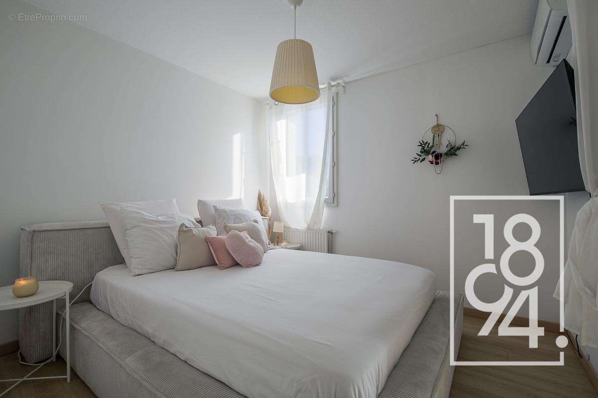 Appartement à MARSEILLE-9E