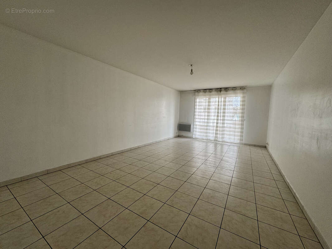 Appartement à ROSNY-SOUS-BOIS