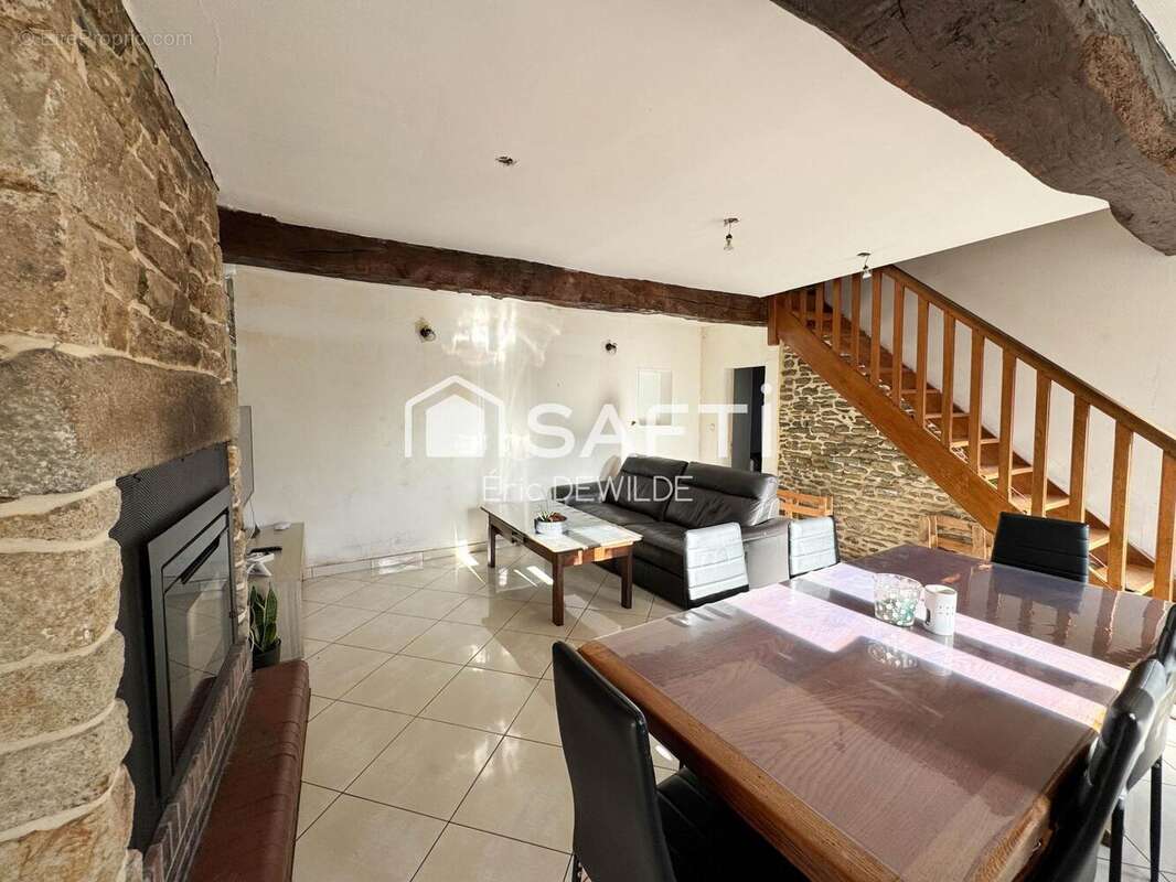 Maison 107 m² à Poilley  - photo 4