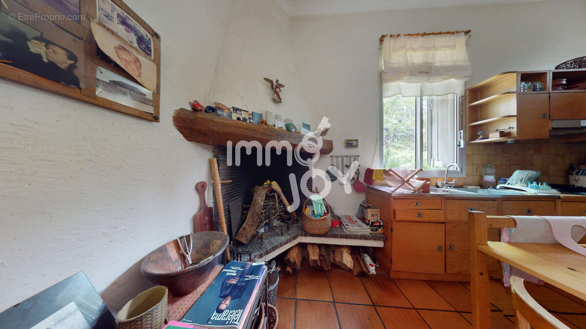 Maison de Maître de 15 pièces sur 360m2 dans son Parc arboré de 4628m2 avec piscine dans NARBONNE - photo 15