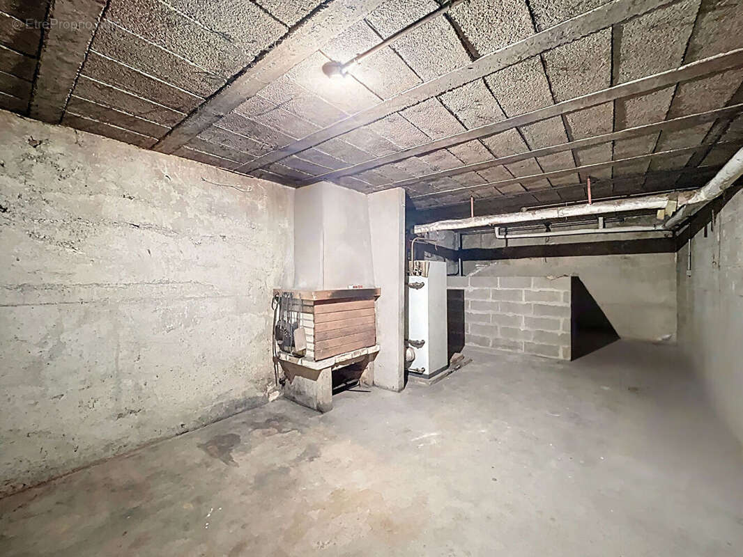 Maison à MINIAC-MORVAN