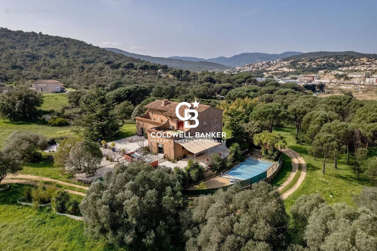 Maison à SAINTE-MAXIME