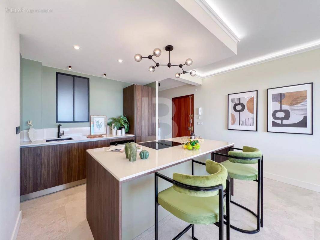 Appartement à BEAULIEU-SUR-MER