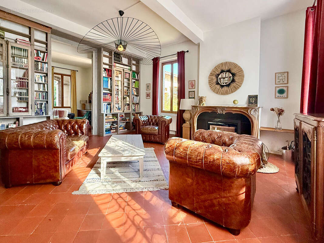 HAUTE-GARONNE - près de Toulouse - Manoir du XVIIe siècle avec maison d'amis, piscine et potentiel de revenus . - photo 3
