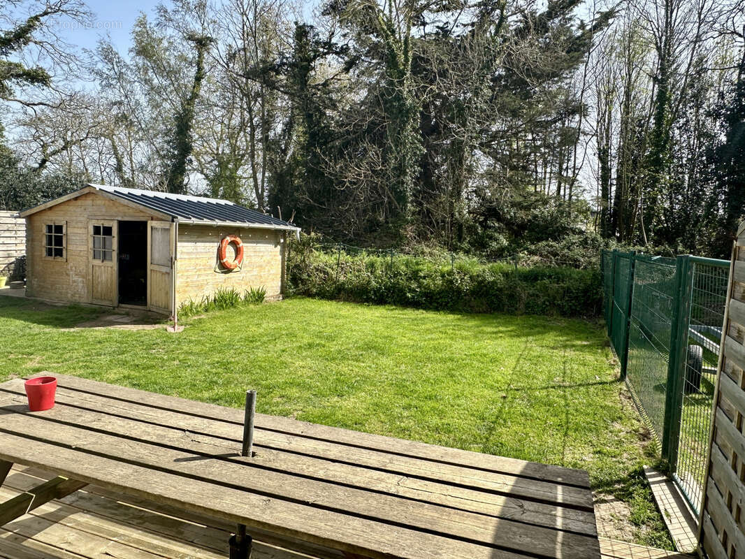 Maison à PLOUGRESCANT