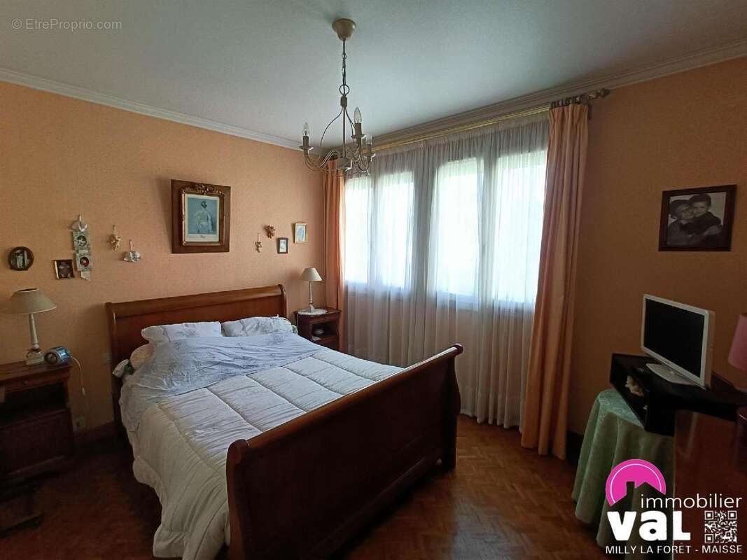 Maison à MILLY-LA-FORET