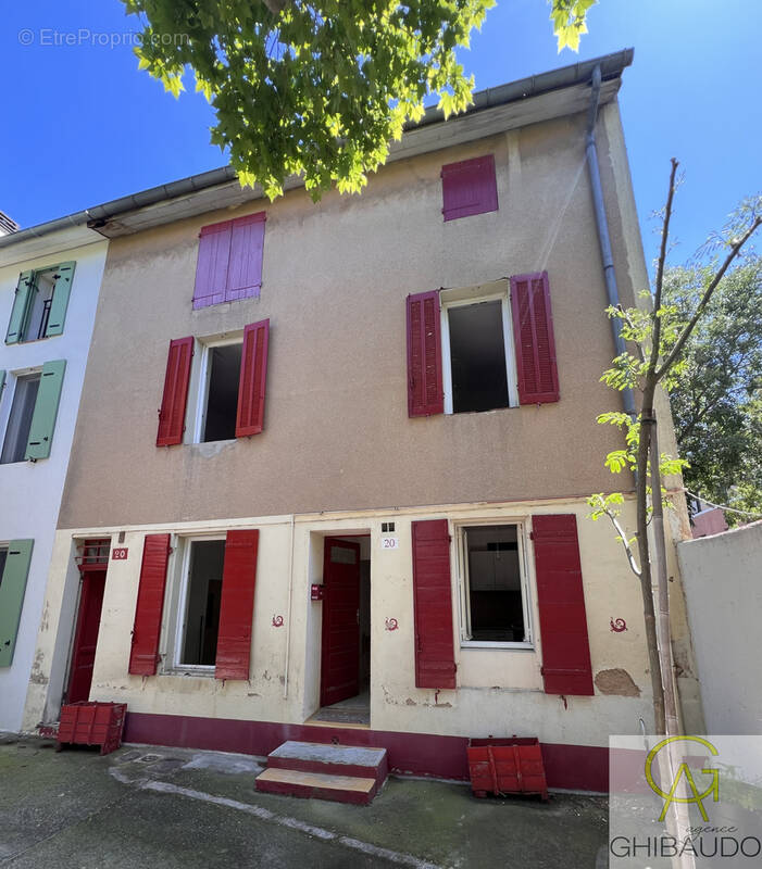 Maison à ARLES