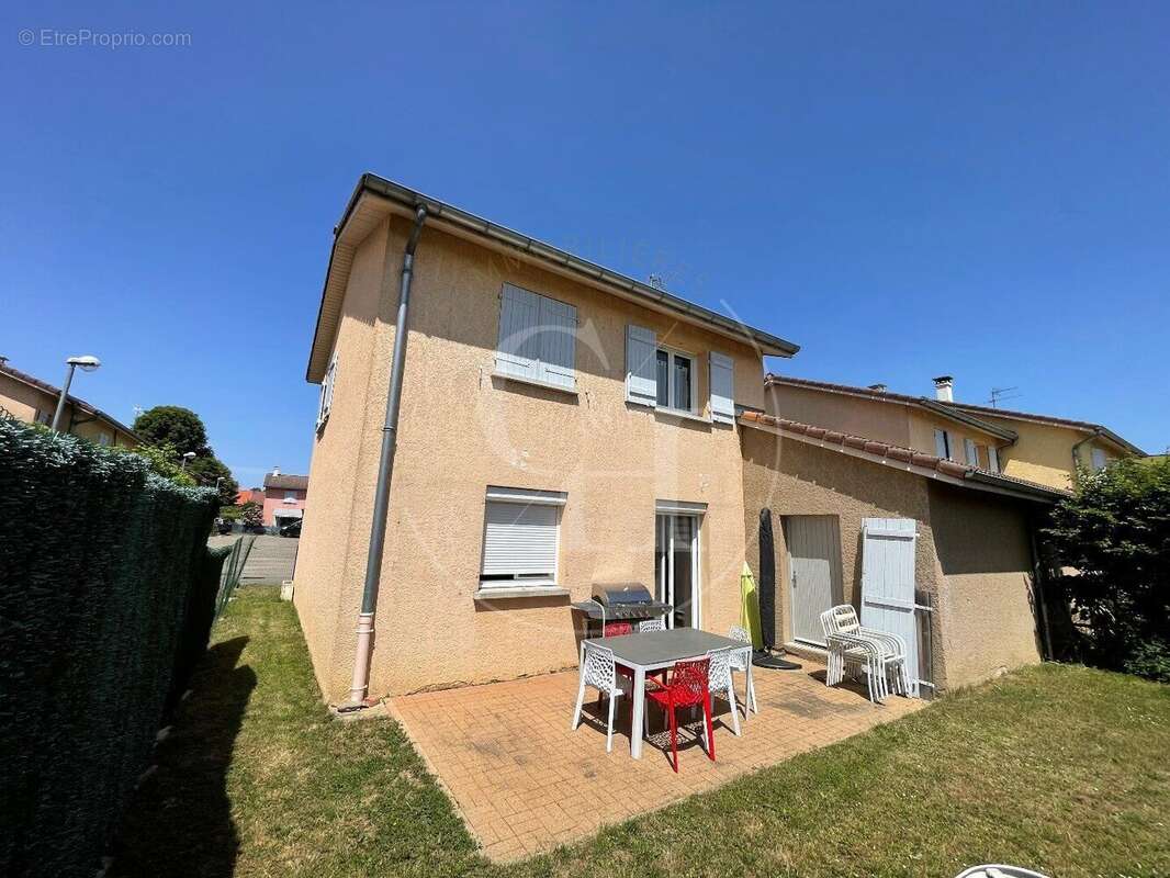 Photo 2 - Maison à VONNAS
