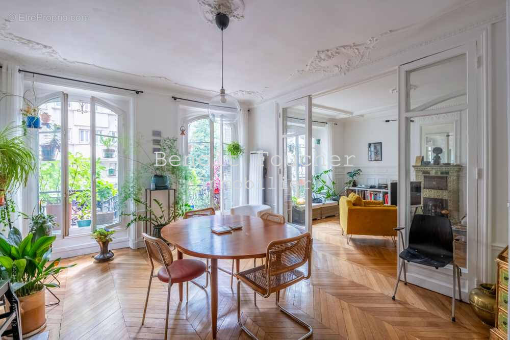 Appartement à PARIS-18E
